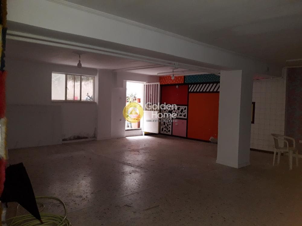 Retail Store in Thimarakia, Attiki — Photo 4 of 13