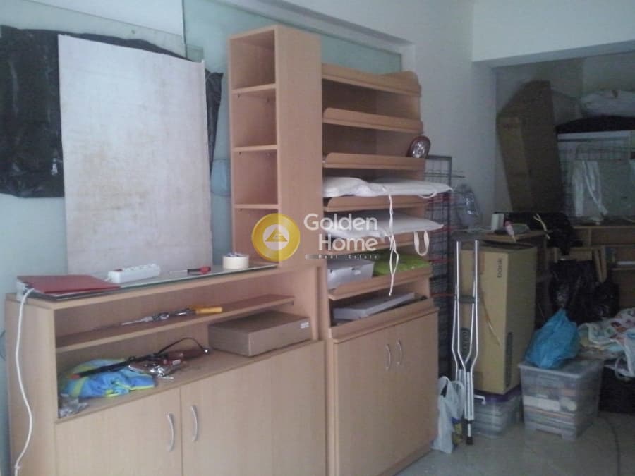 Retail Store in Agia Sofia, Piraeus — Photo 2 of 16