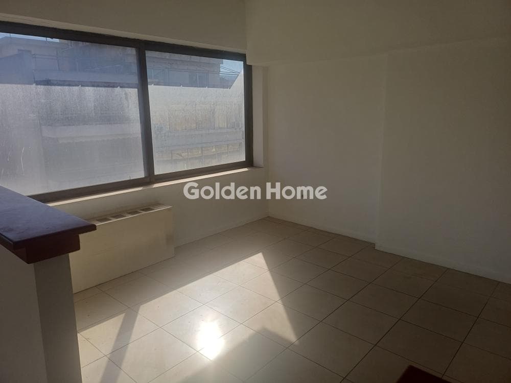Office in Plateia Koliatsou, Patision - Acharnon — Photo 2 of 17