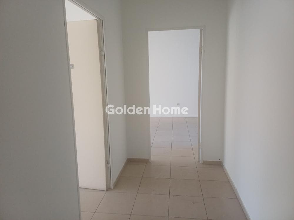 Office in Plateia Koliatsou, Patision - Acharnon — Photo 9 of 17