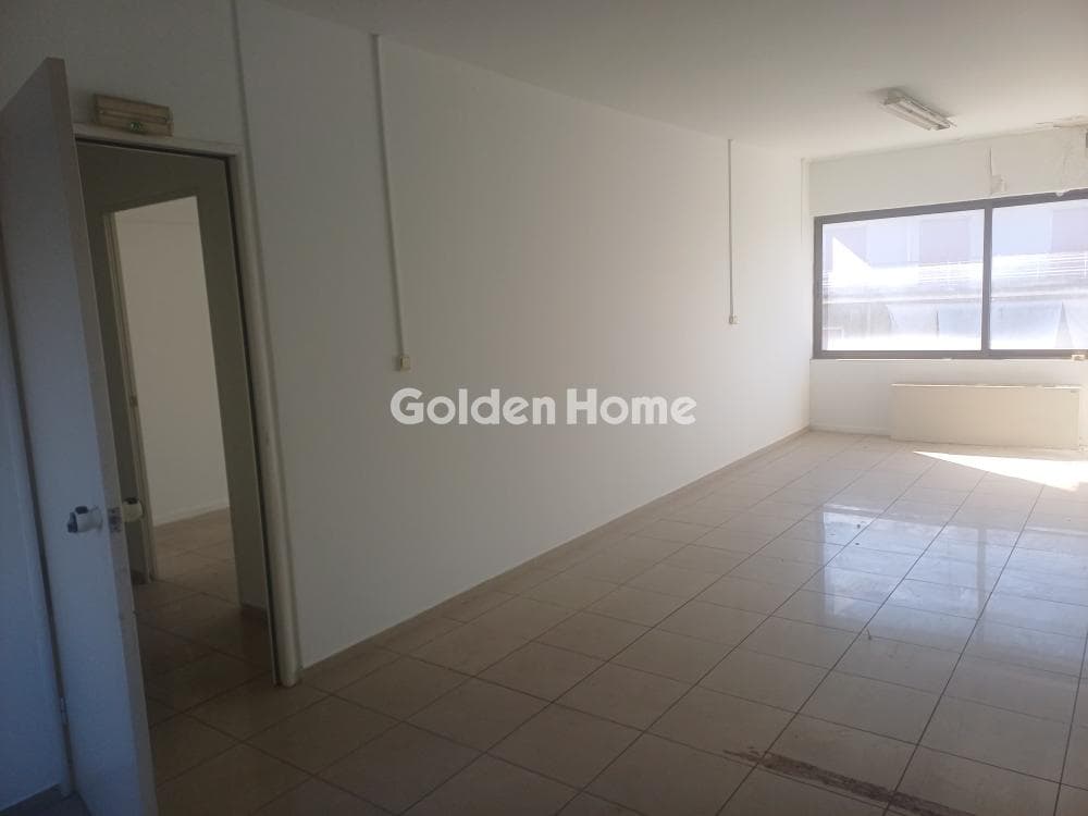 Office in Plateia Koliatsou, Patision - Acharnon — Photo 10 of 17