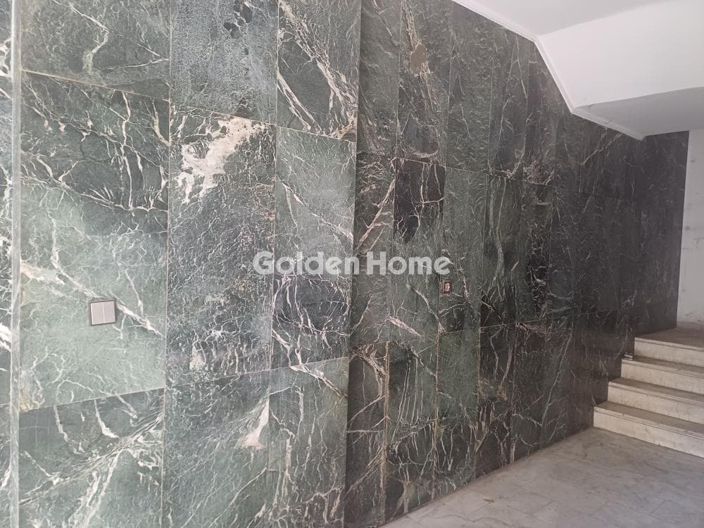 Office in Plateia Koliatsou, Patision - Acharnon — Photo 15 of 17