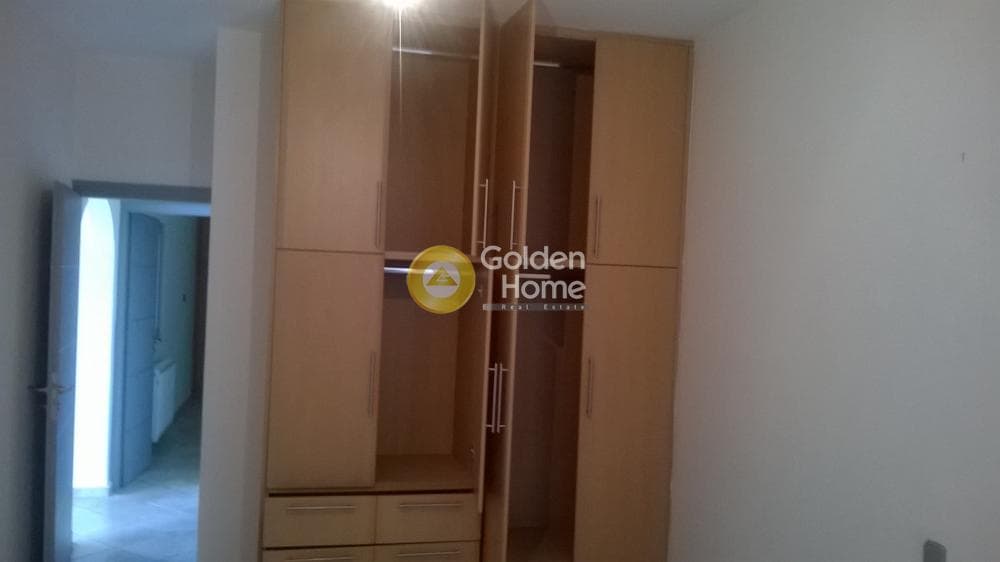 Apartment in Center, Aigeira — Photo 11 of 12