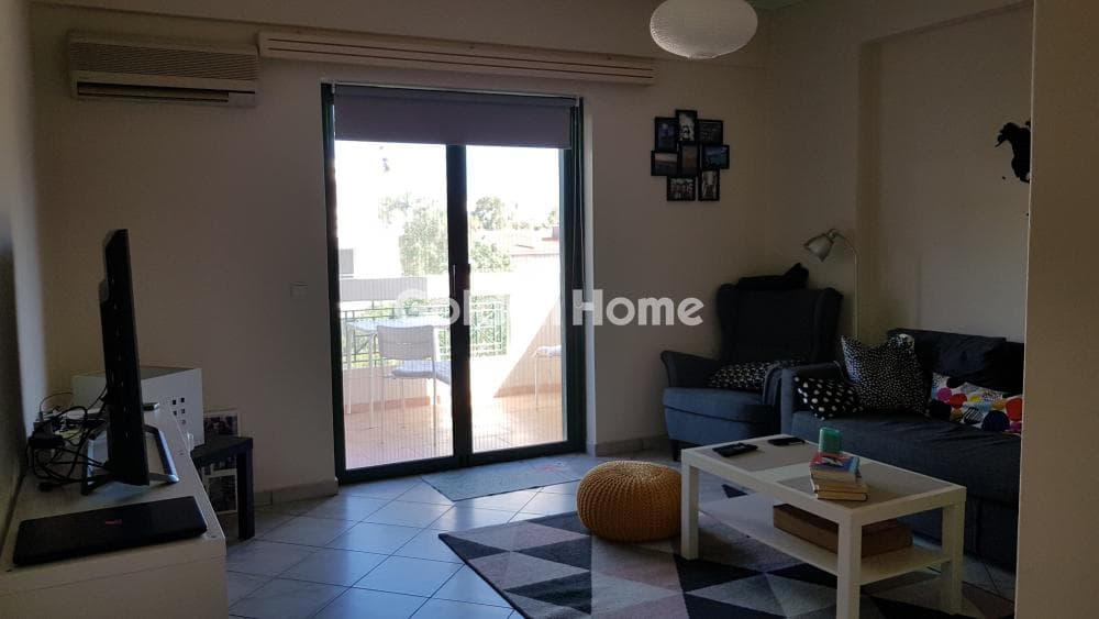 Apartment in Pirnari, Glyfada — Photo 1 of 8