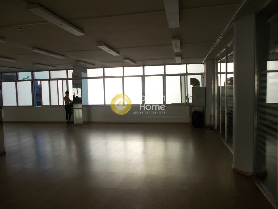 Retail Store in Agios Panteleimonas, Patision - Acharnon — Photo 2 of 3