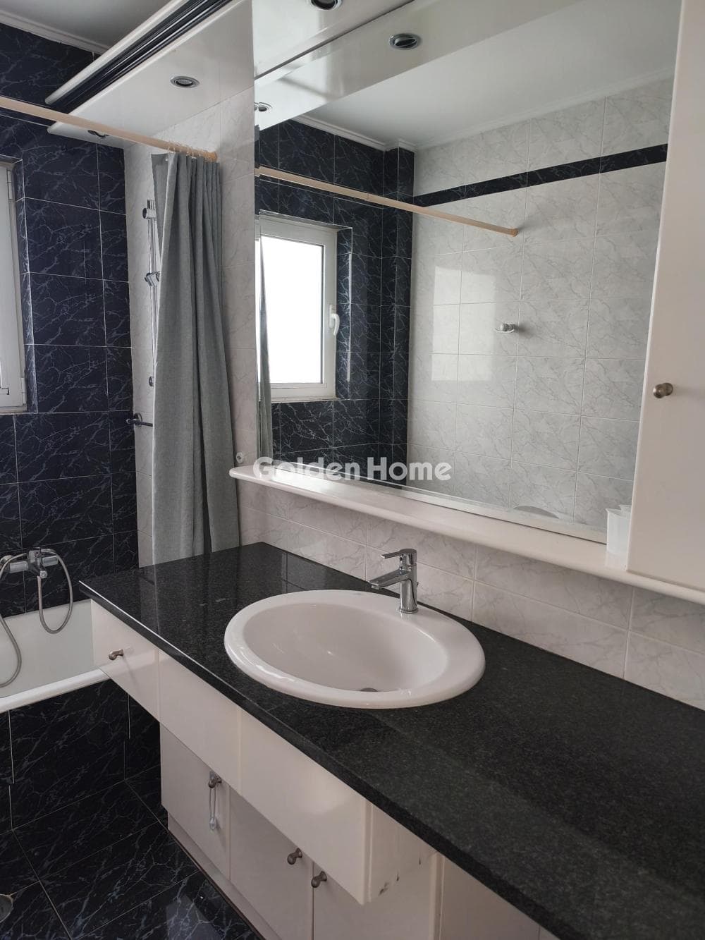 Apartment in Pigadakia, Vouliagmeni — Photo 14 of 18