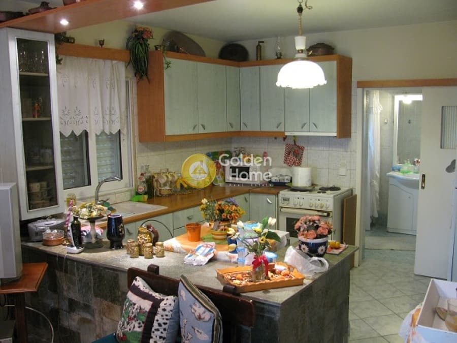 House in Manoutso, Keratea — Photo 5 of 10