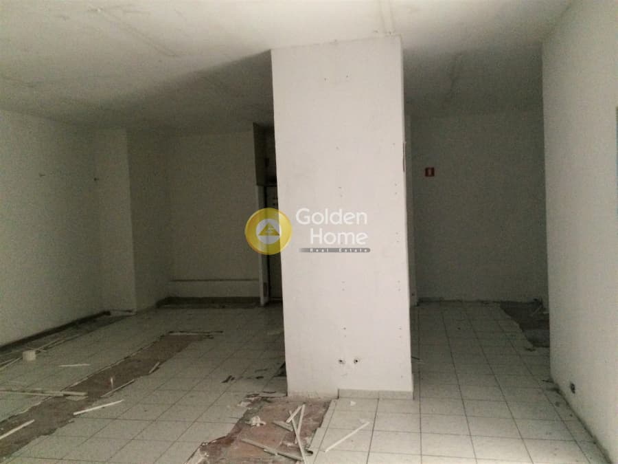 Retail Store in Floisvos, Palaio Faliro — Photo 1 of 2