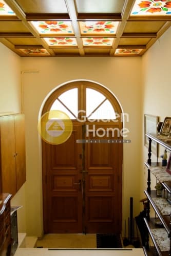 House in Akropoli, Historic Center — Photo 1 of 13