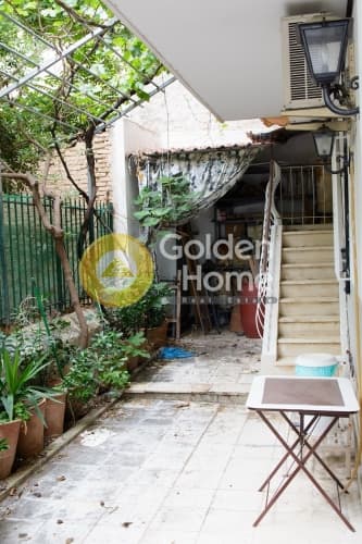 House in Akropoli, Historic Center — Photo 11 of 13
