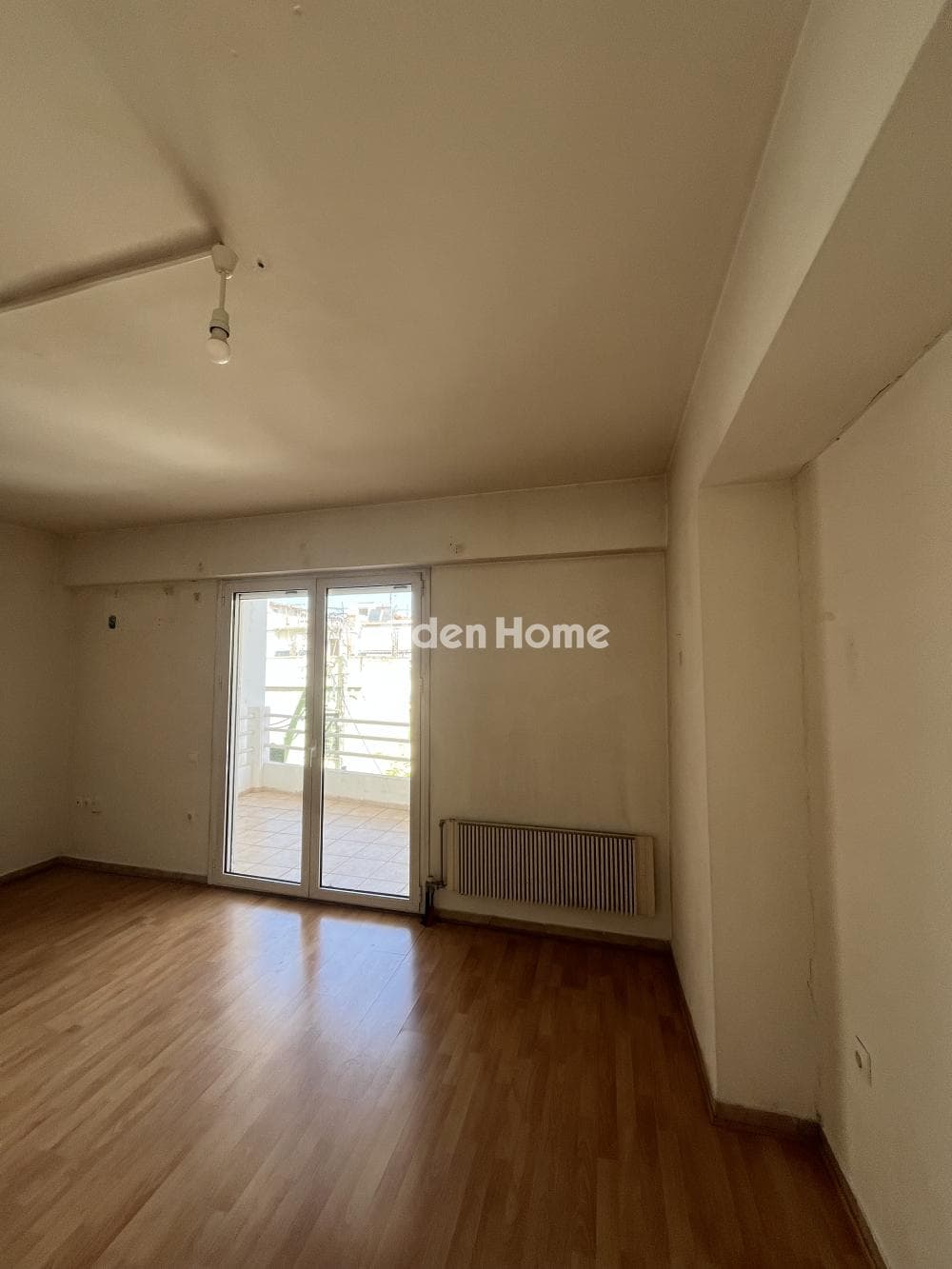 Apartment in Lioumi, Aigaleo — Photo 1 of 19