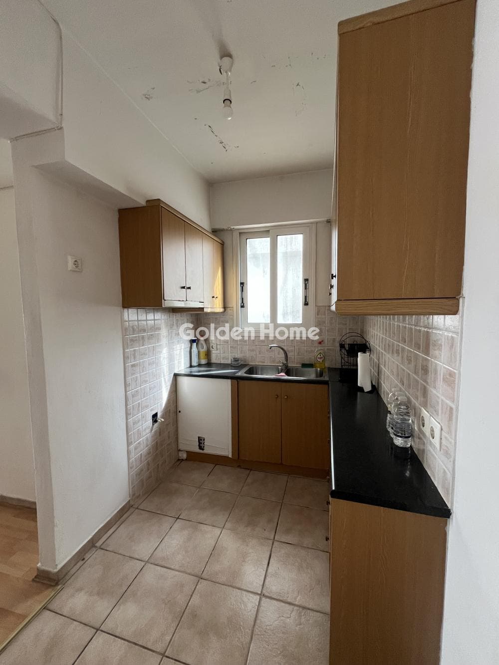 Apartment in Lioumi, Aigaleo — Photo 4 of 19