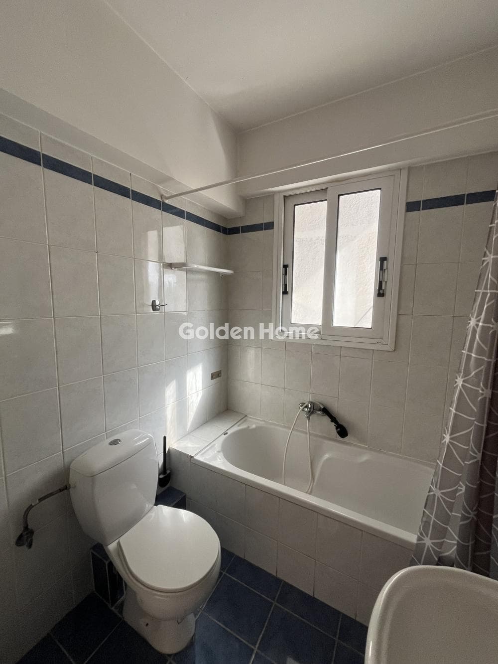 Apartment in Lioumi, Aigaleo — Photo 13 of 19
