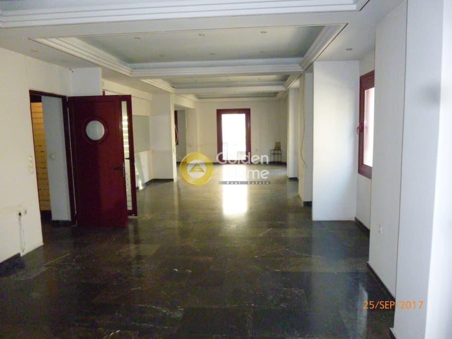 Apartment in Mouseio, Exarchia - Neapoli — Photo 1 of 5