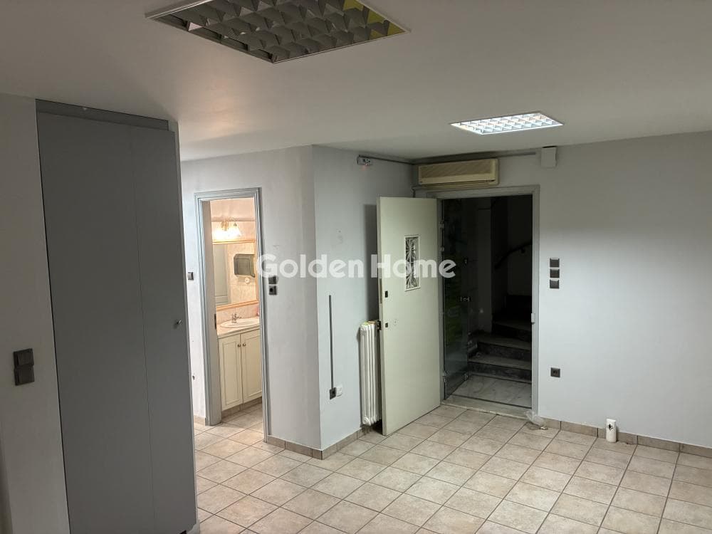 Office in Politechnioupoli, Zografou — Photo 2 of 21