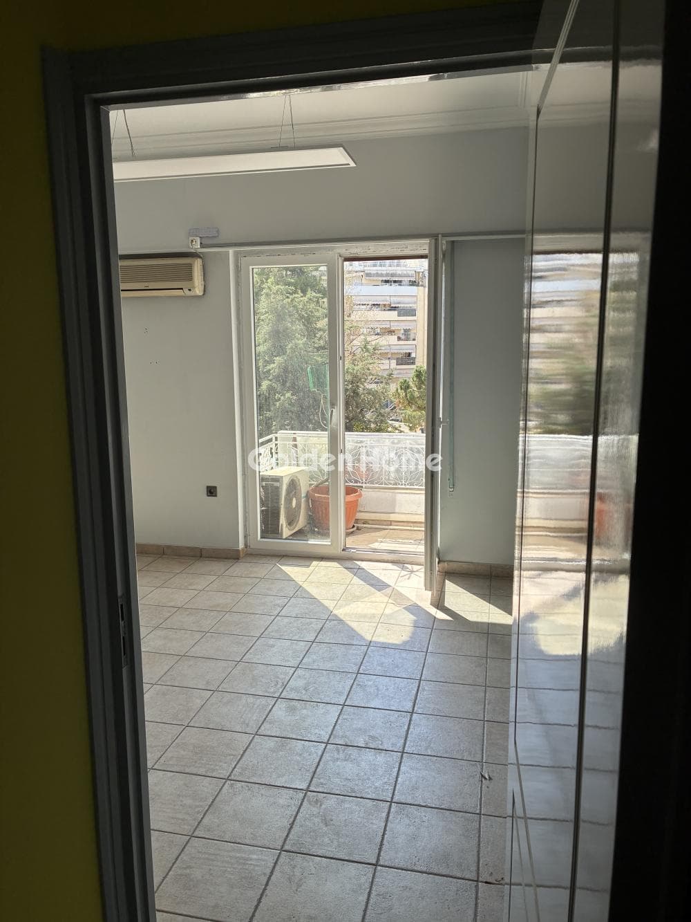 Office in Politechnioupoli, Zografou — Photo 1 of 21