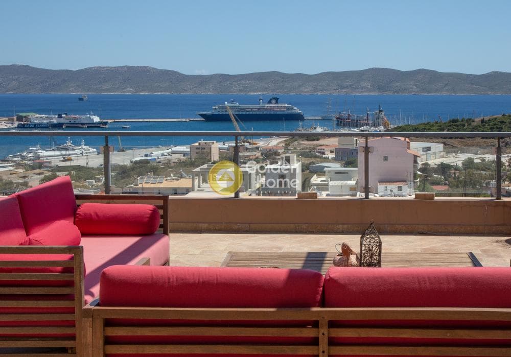 Apartment in Center, Lavrio — Photo 4 of 36