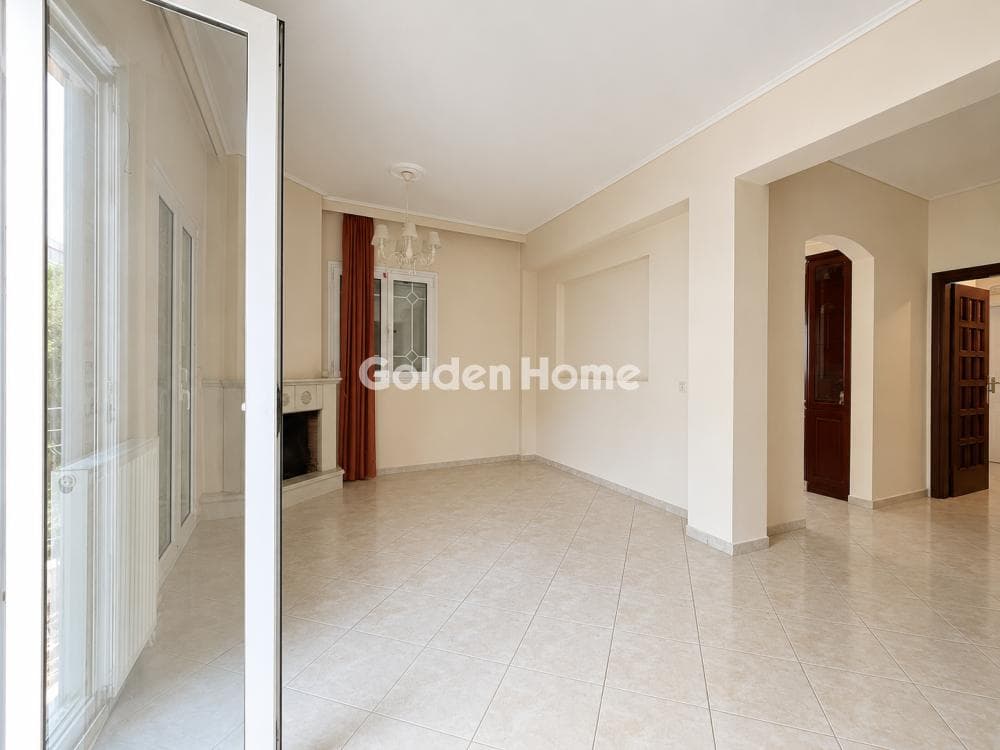 Apartment in Metamorfosi, Chalandri — Photo 3 of 19