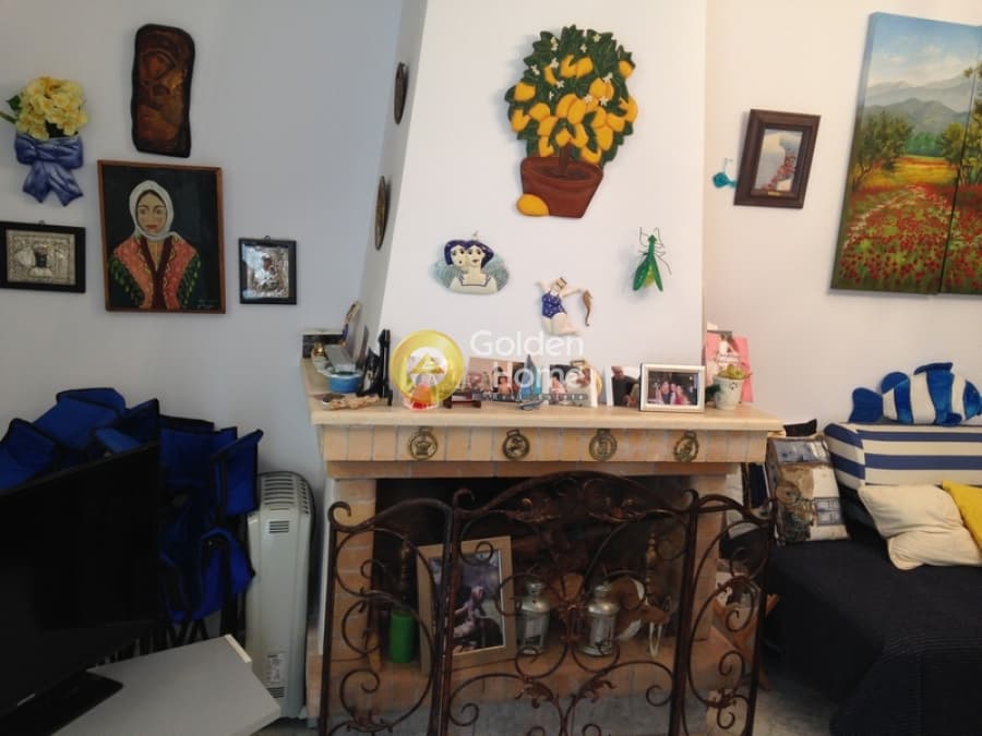 Apartment in Paralia Porovitsas, Akrata — Photo 8 of 11