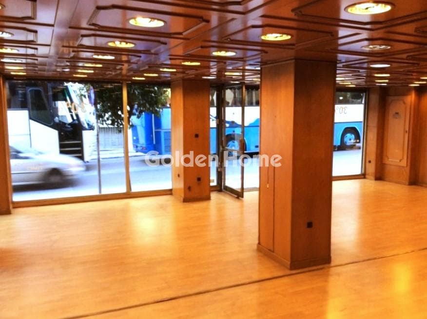 Κατάστημα στην Μουσείο, Εξάρχεια - Νεάπολη — Φωτογραφία 2 από 4
