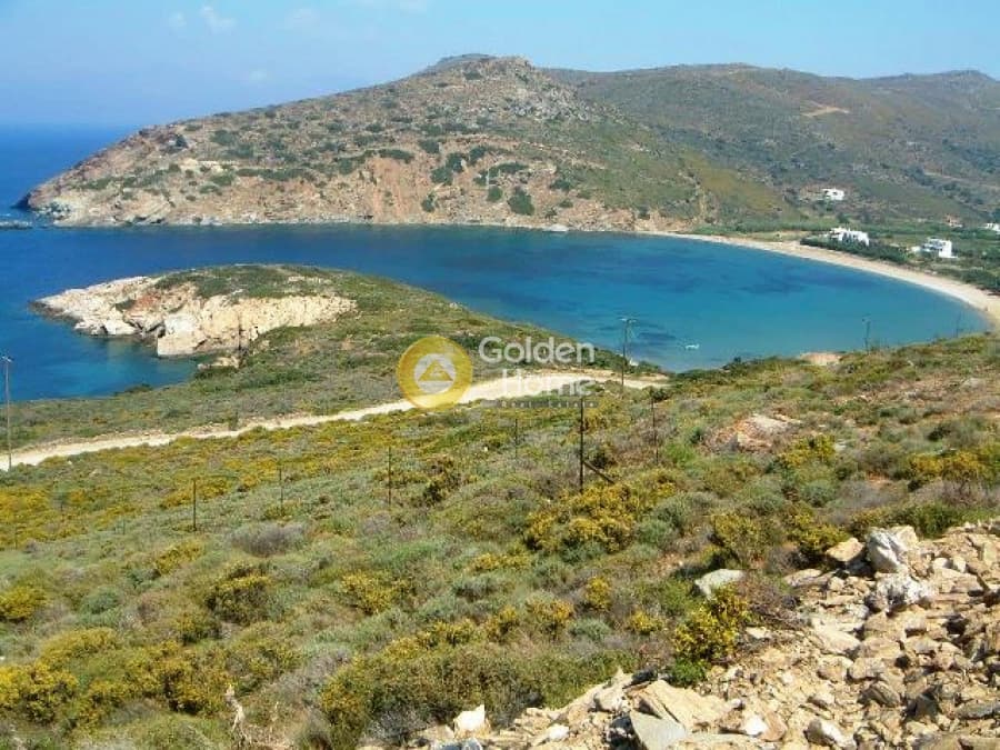 Building Plot in Kato Fellos, Andros — Photo 1 of 5