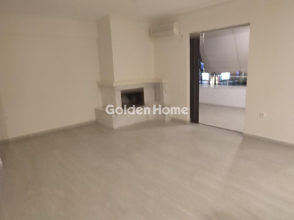 Apartment in Golf, Glyfada — Photo 2 of 11