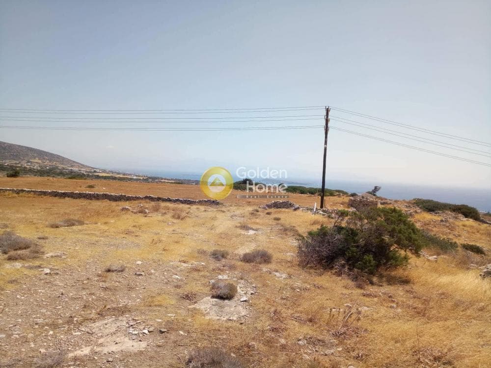 Parcel in Aspro Chorio, Paros — Photo 1 of 9