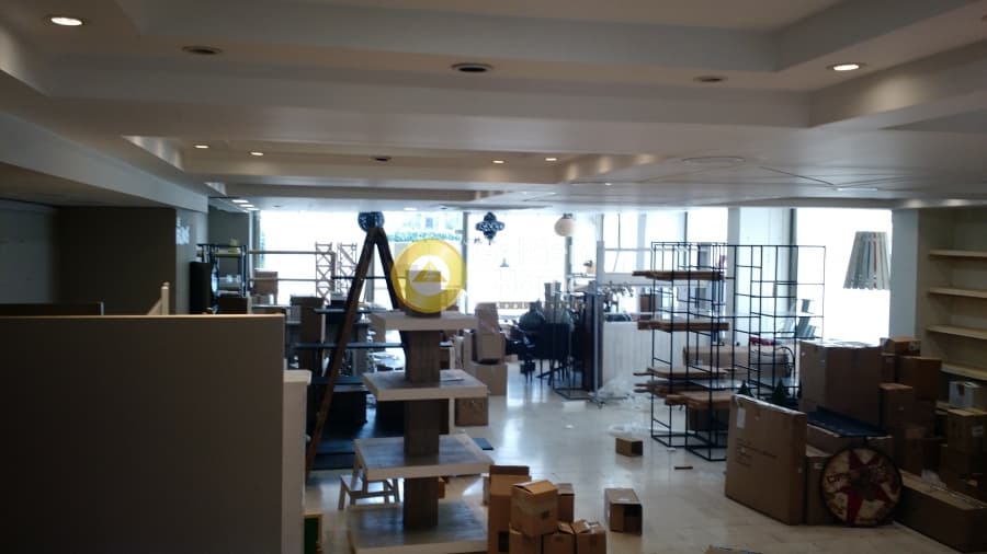 Retail Store in Center, Nea Erithraia — Photo 3 of 6