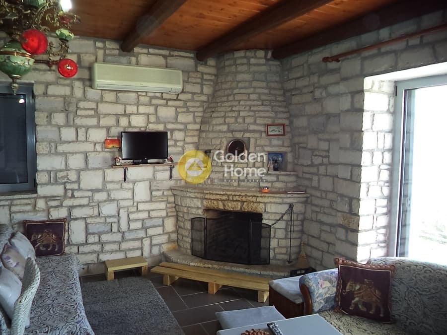 Μονοκατοικία στην Κούμαρης, Αίγιο — Φωτογραφία 2 από 12