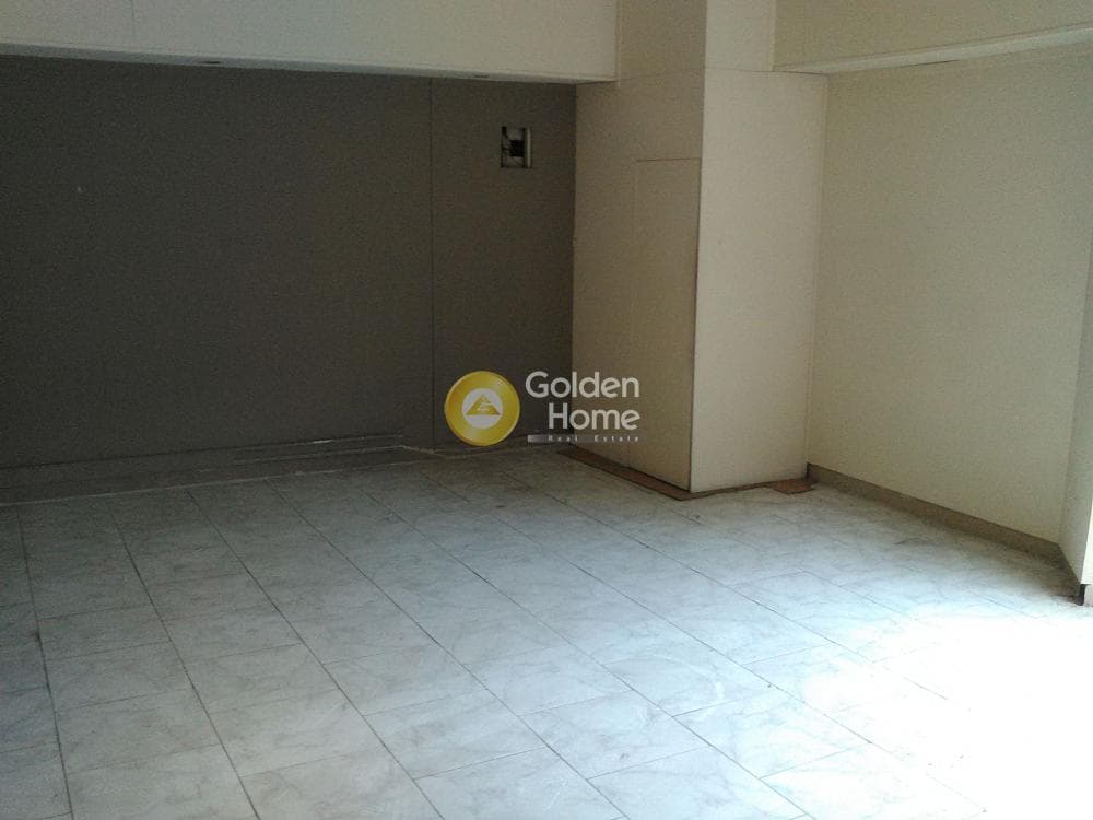 Retail Store in Osios Loukas, Patisia — Photo 1 of 20