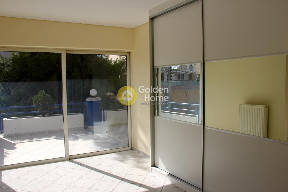Apartment in Kokkinia, Nikaia — Photo 1 of 9