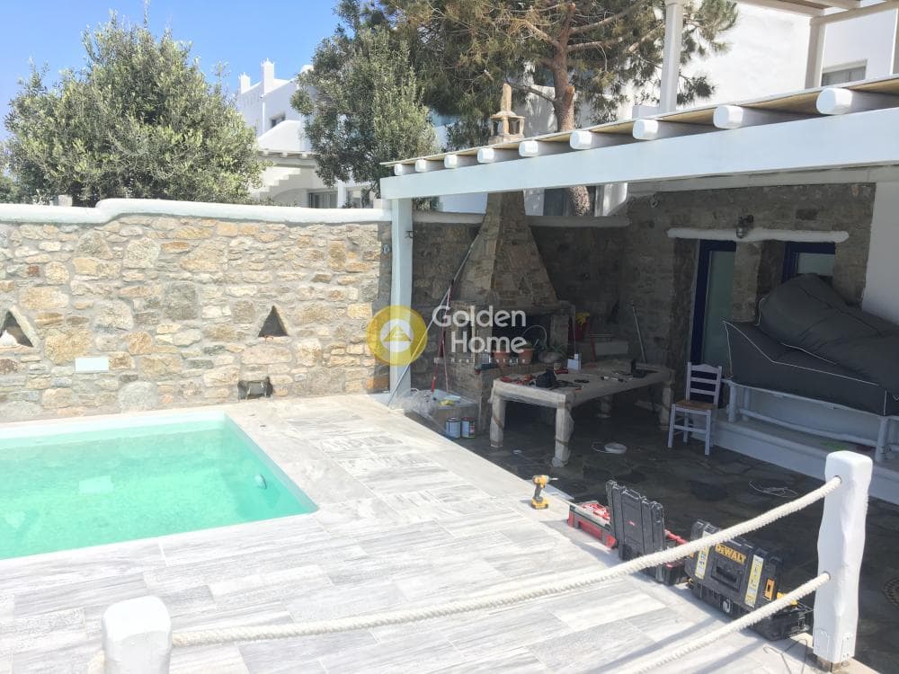 House in Kastro, Mykonos — Photo 2 of 15