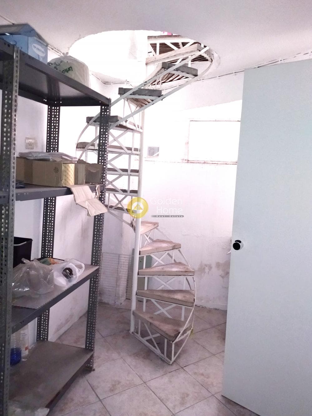 Retail Store in Politechnioupoli, Zografou — Photo 14 of 14