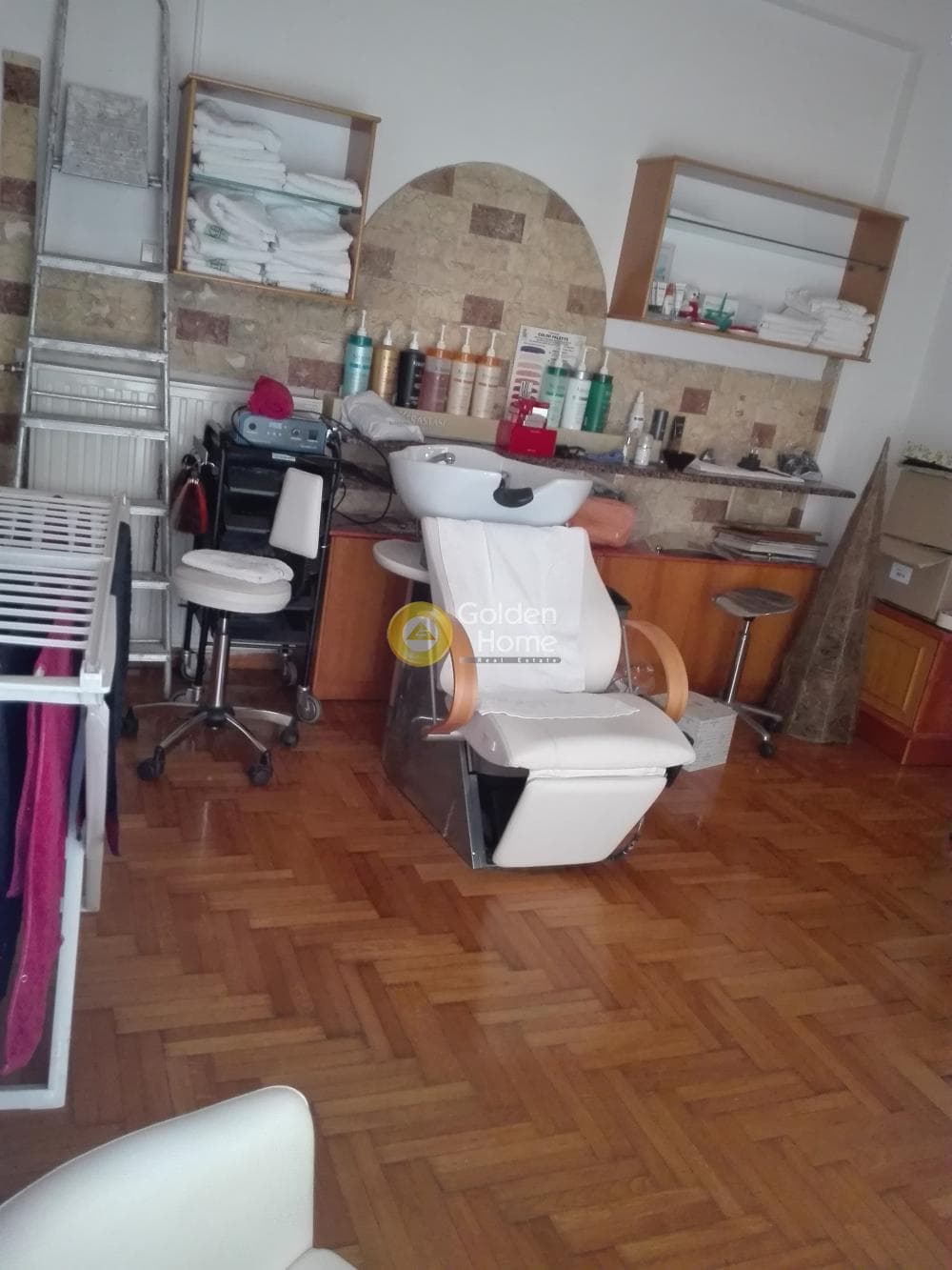 Office in Eleftherias square, Koridallos — Photo 18 of 18