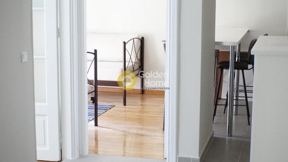 Apartment in Politechneio, Exarchia - Neapoli — Photo 2 of 16