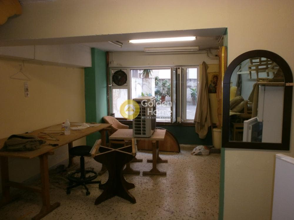 Retail Store in Leof. Liosion, Attiki — Photo 3 of 10
