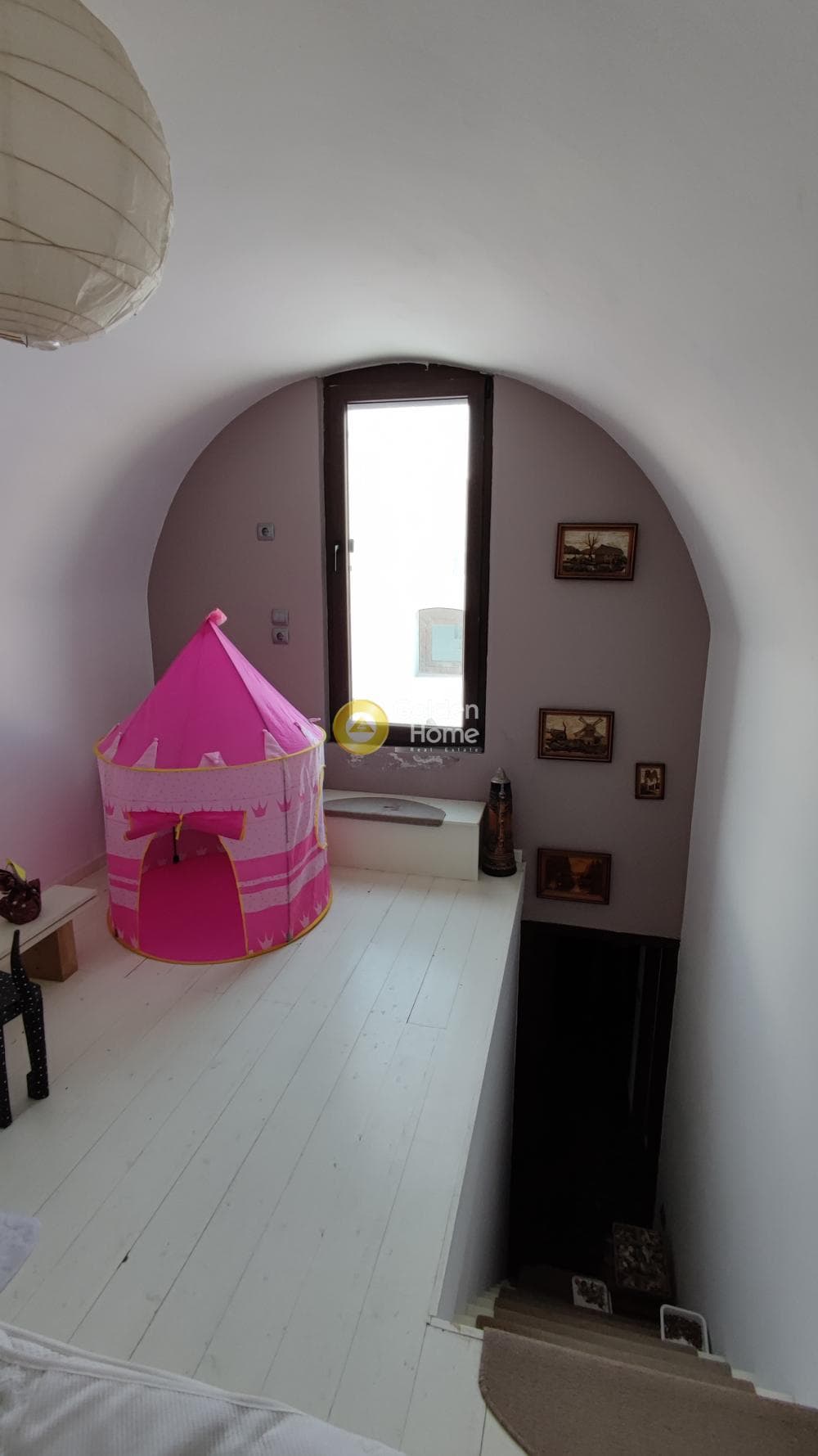 House in Thira, Santorini — Photo 14 of 14