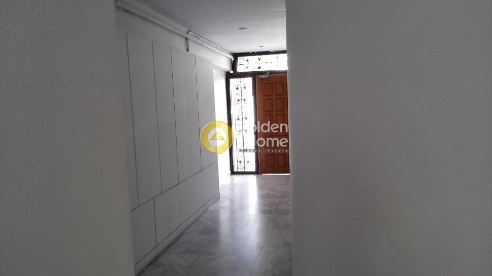 Office in Voulgari - Agios Eleftherios, Patisia — Photo 1 of 6