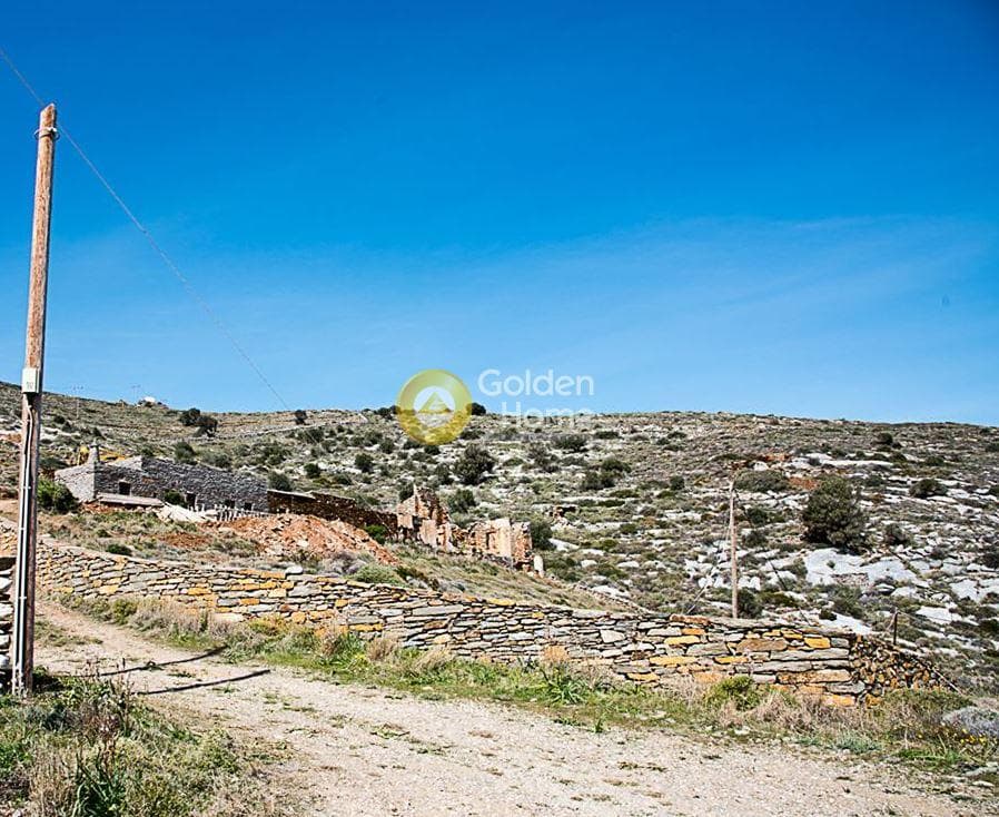 House in Orkos, Kea — Photo 13 of 16