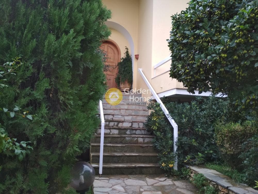 House in Vorres Museum, Paiania — Photo 1 of 21