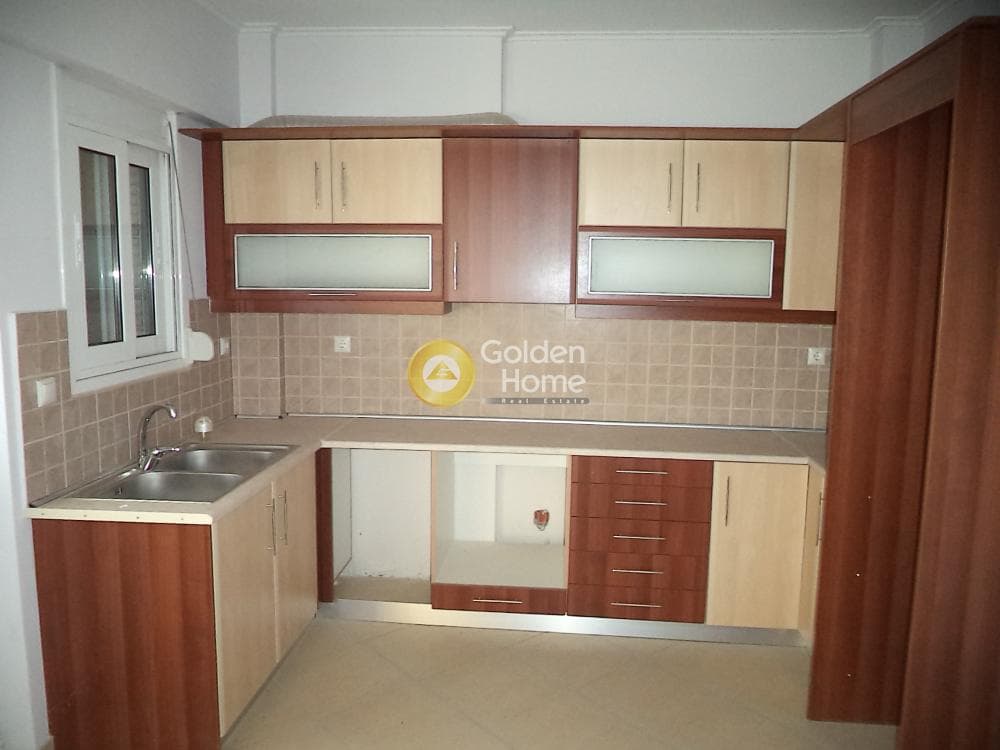 Apartment in Paralia Porovitsas, Akrata — Photo 2 of 13