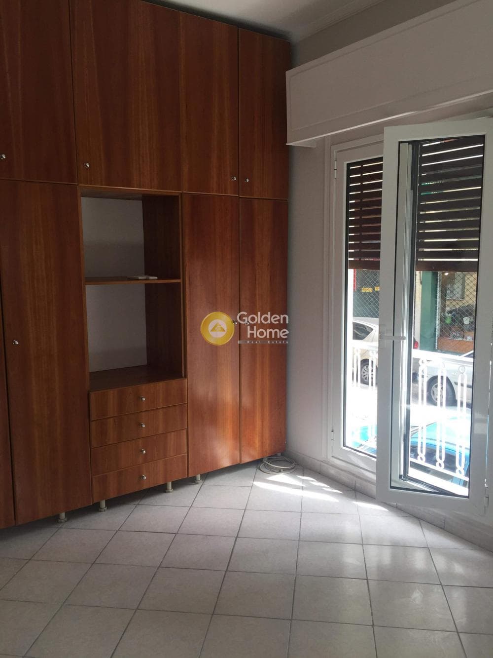 Apartment in Osios Loukas, Patisia — Photo 5 of 11