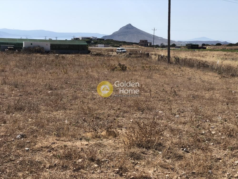 Parcel in Glifades, Paros — Photo 1 of 11