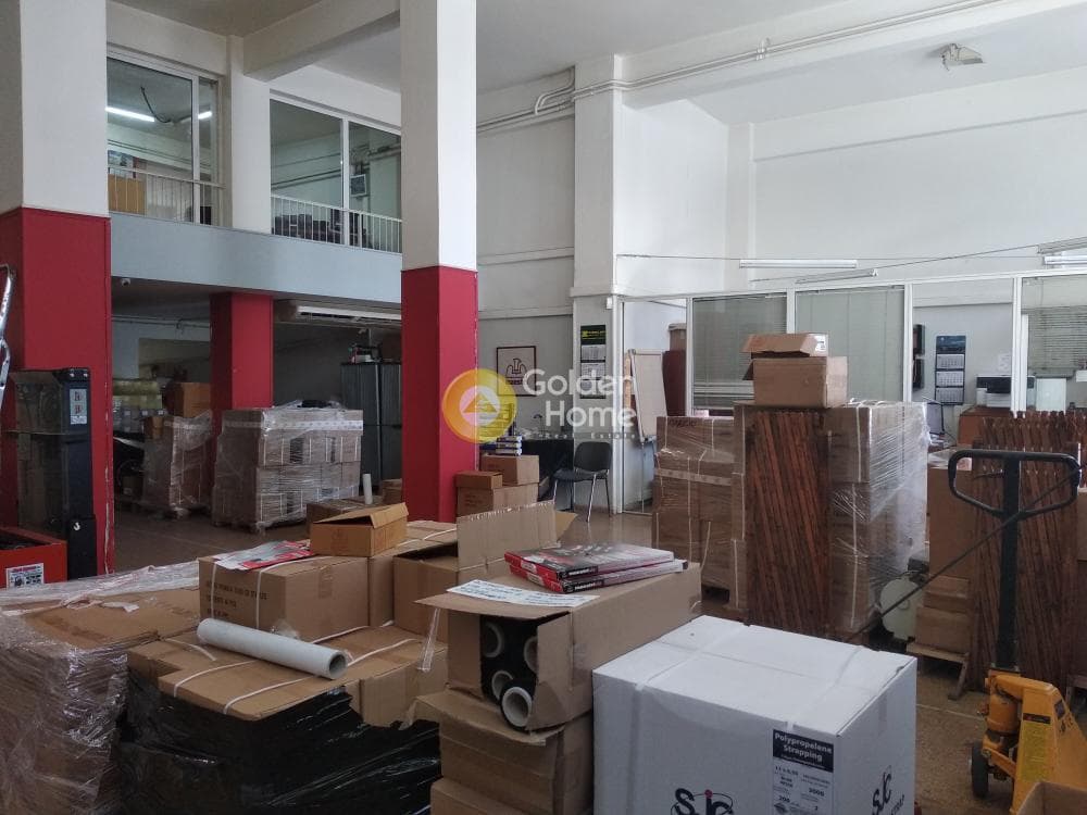 Retail Store in Ravenia, Attiki — Photo 2 of 33