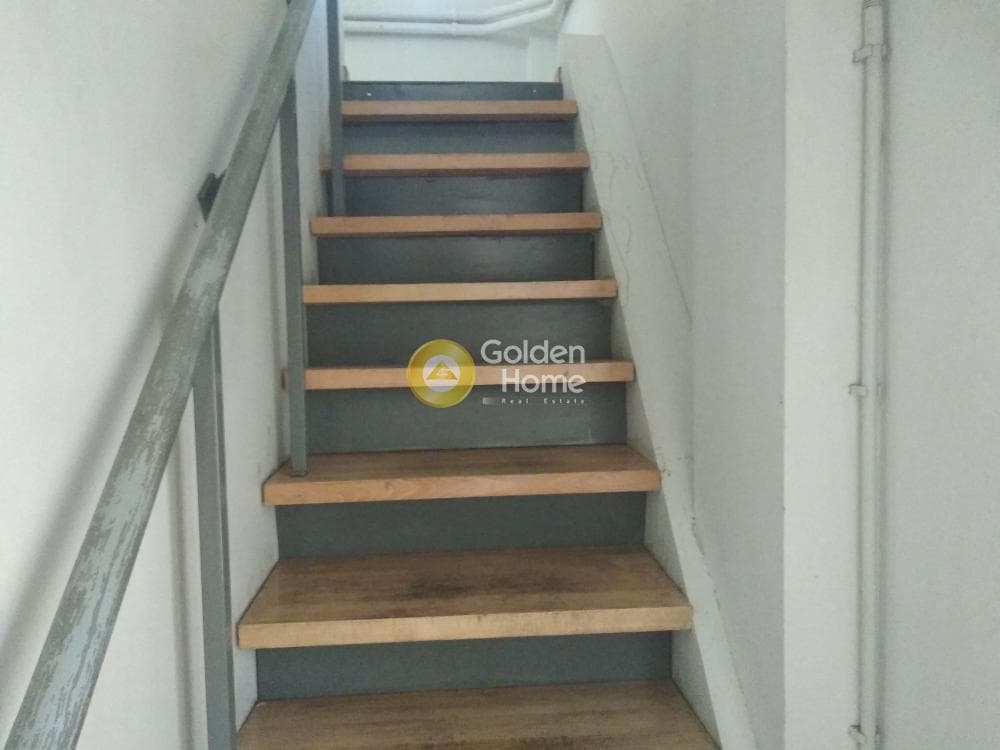 Retail Store in Ravenia, Attiki — Photo 26 of 33