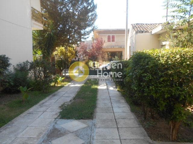 House in Agia Triada, Paiania — Photo 8 of 13