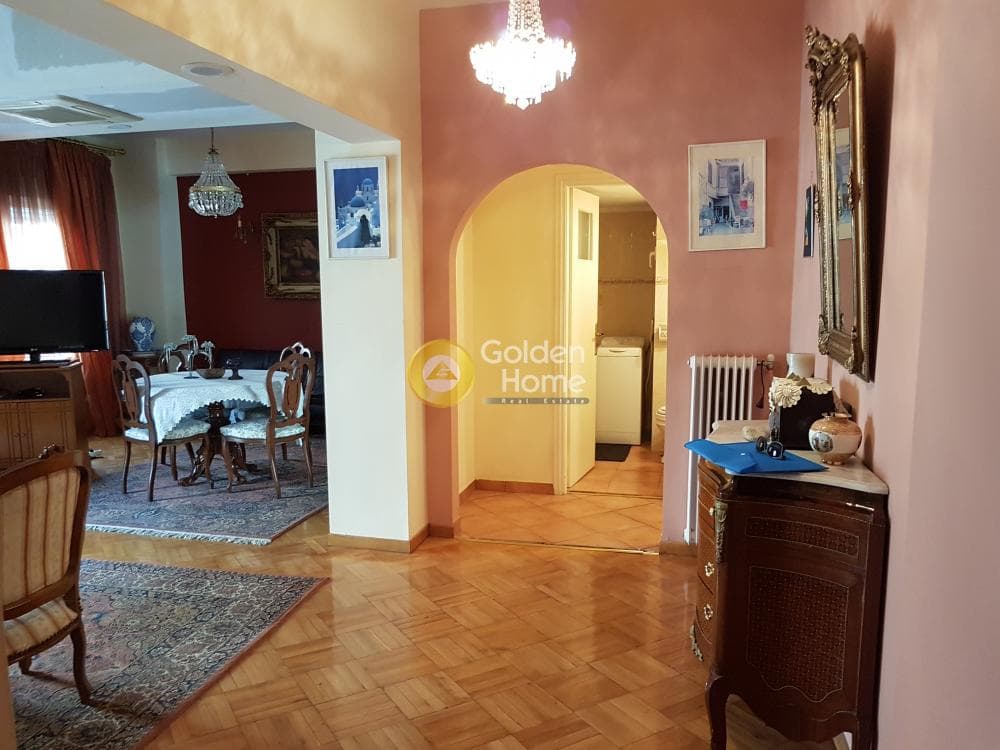 Apartment in Politechneio, Exarchia - Neapoli — Photo 3 of 8