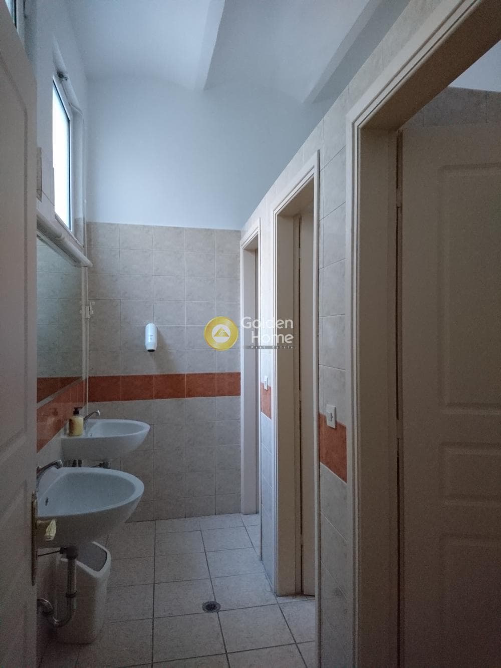 House in Mouseio, Exarchia - Neapoli — Photo 5 of 13