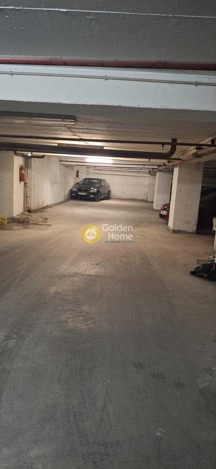 Parking Space in Ionia, Nea Ionia — Photo 4 of 4
