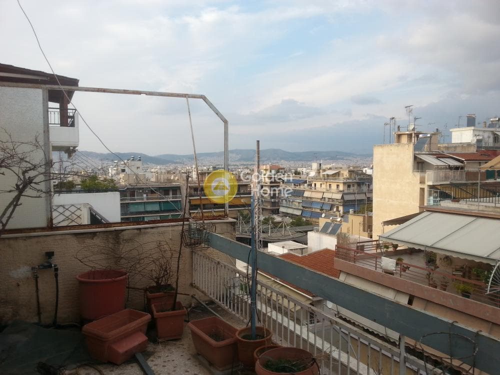 Apartment in Rouf, Tavros — Photo 1 of 28